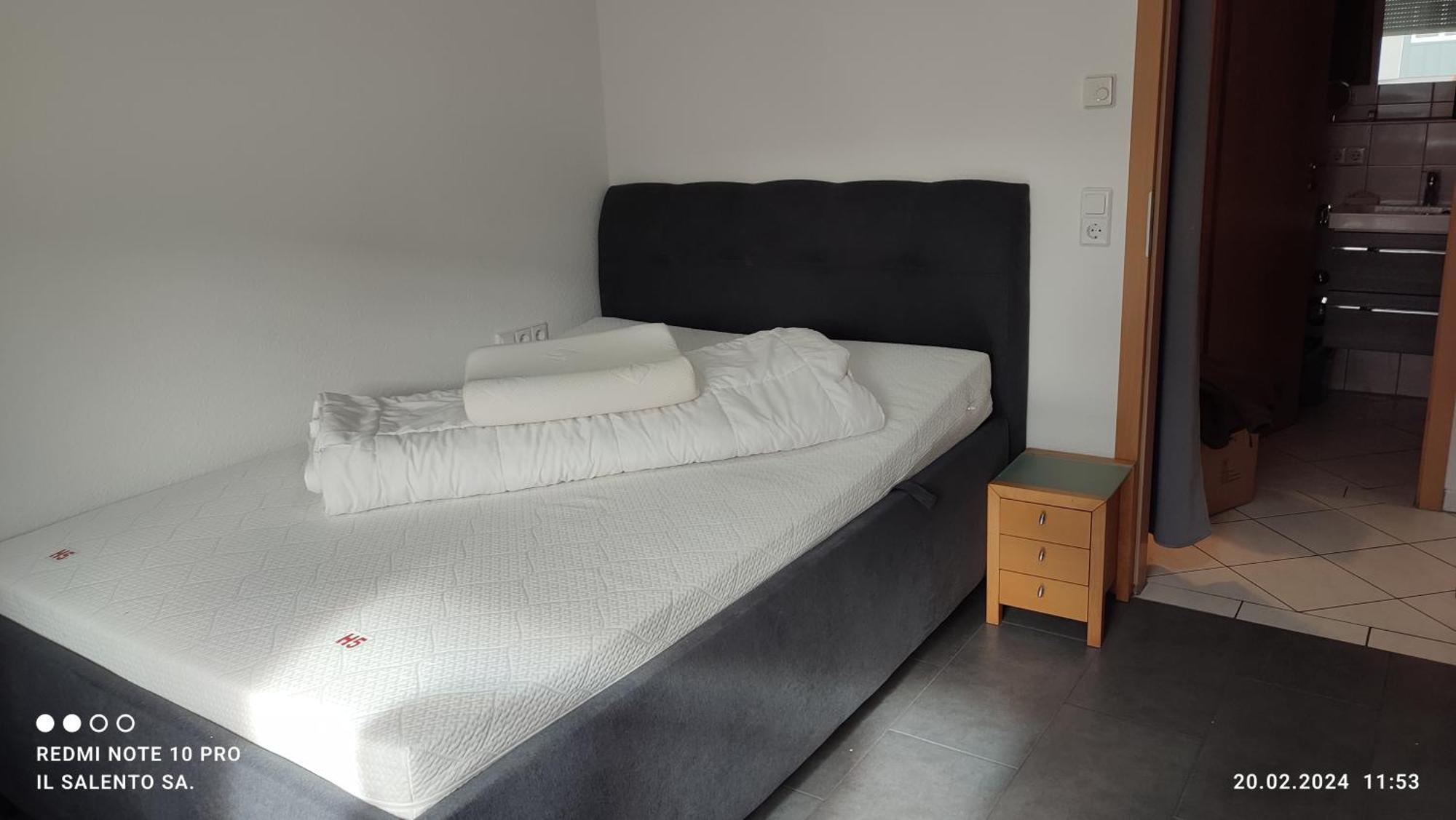 Gemuetliche 2 Zimmer Wohnung In Markgroeningen Exteriér fotografie
